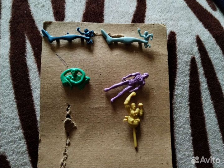 Значки бумер жевачка