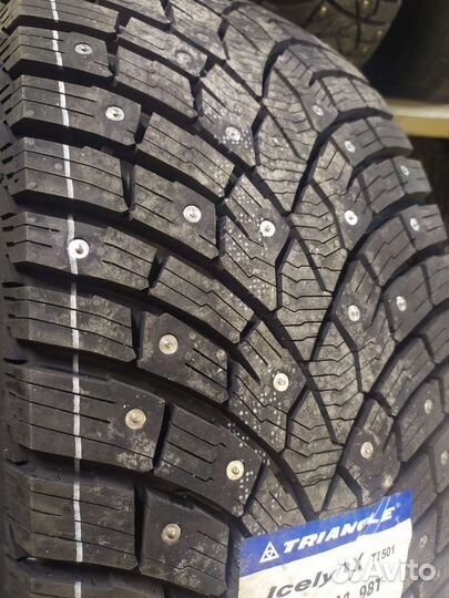 Triangle IcelynX TI501 225/65 R17