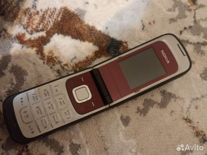 Nokia 2720 Fold