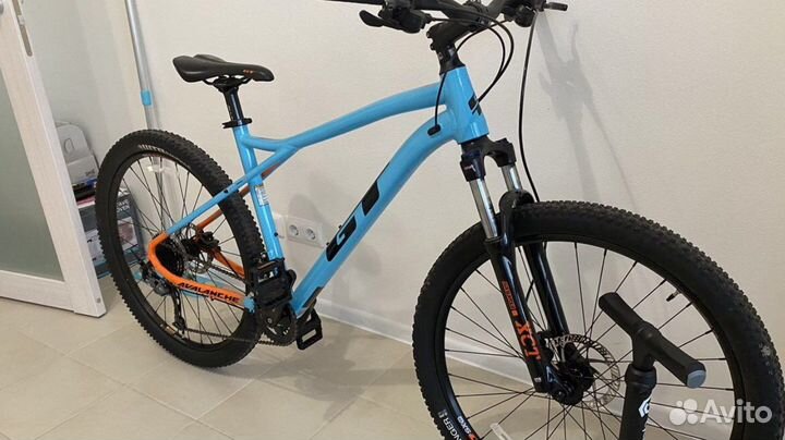 Велосипед горный GT