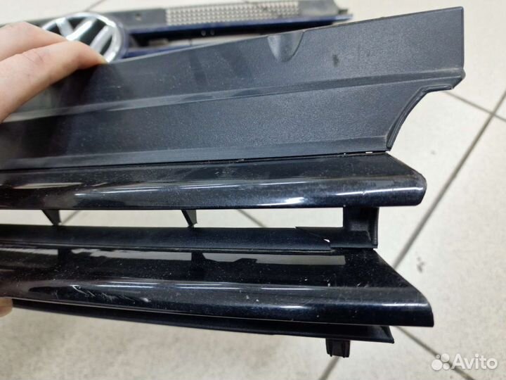 Решётка радиатора Volkswagen Golf 4 (два вида)