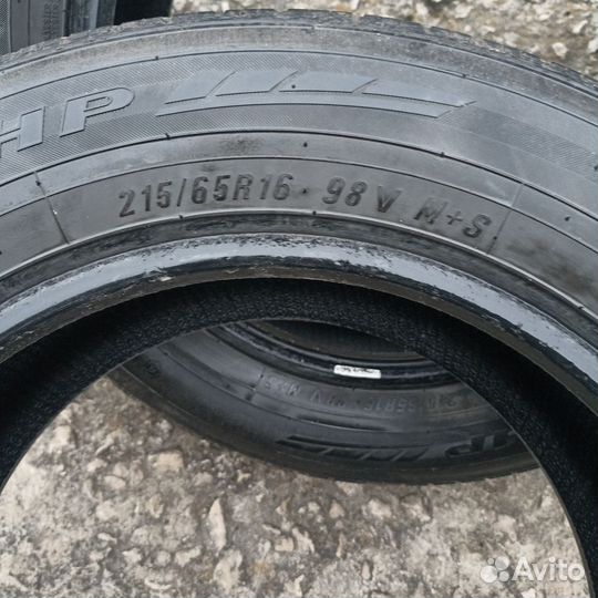 Maxxis Bravo HP-M3 215/65 R16 98