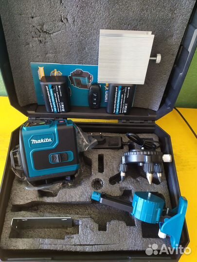 Лазерный уровень 3D Makito/ New