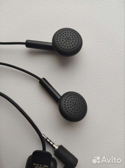 Наушники Nokia