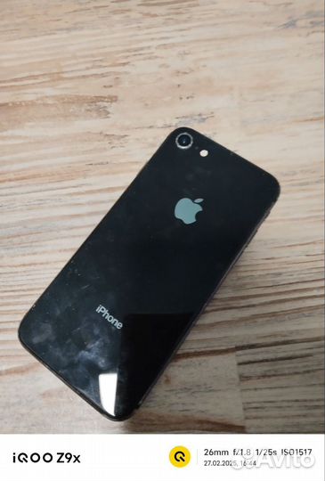 iPhone 8, 64 ГБ