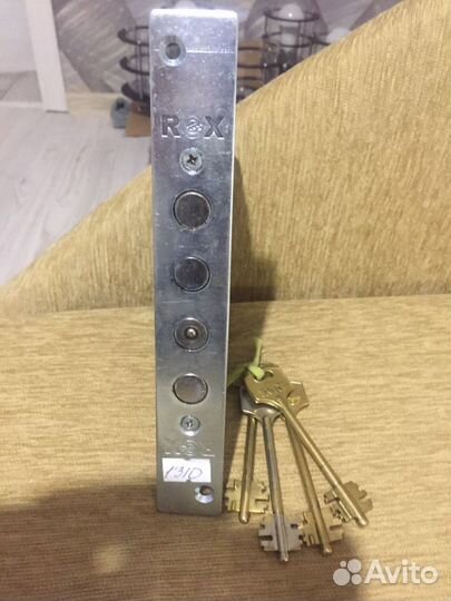 Продам замок для входной двери