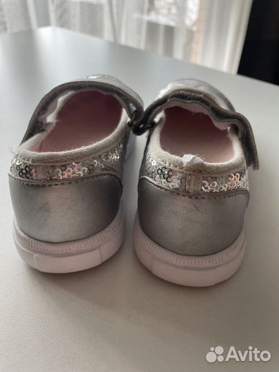 Туфли для девочки 28 размер