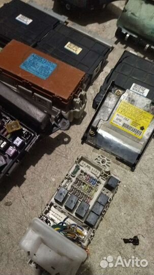 Блок эбу Mitsubishi Lancer 9, Cedia