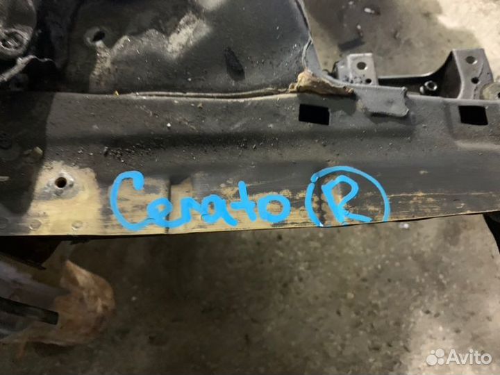 Лонжерон передний правый Kia Cerato TD