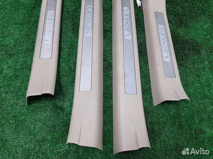 Накладка порога внутри Lexus RX300 (MCU35) 2004