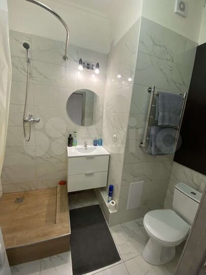 2-к. квартира, 49 м², 1/3 эт.