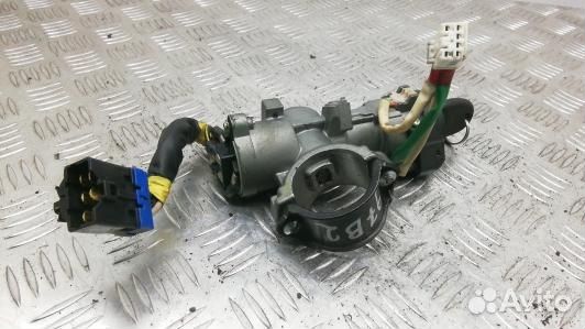 Замок зажигания KIA carens 3 (97B02J101)