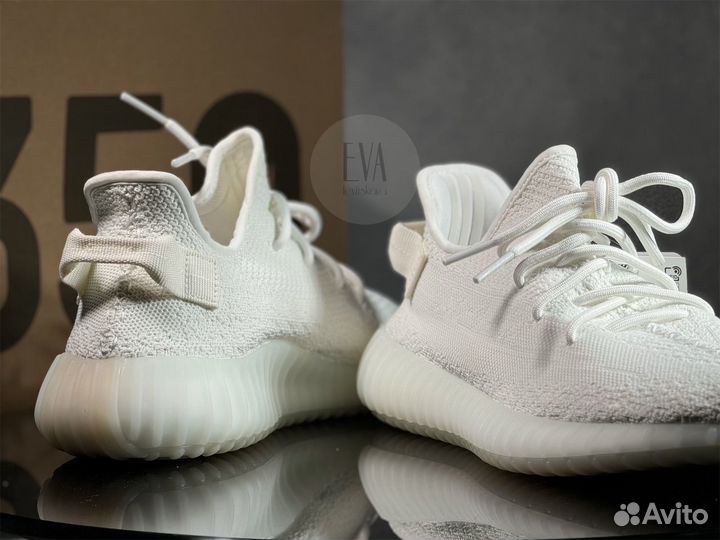 Кроссовки Adidas Yееzy Boost 350 V2 Triple White