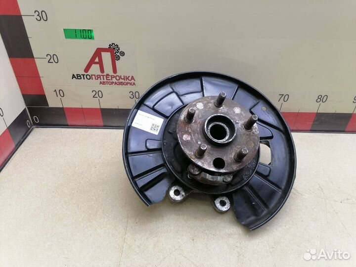 Кулак задний левый Лексус лс 600