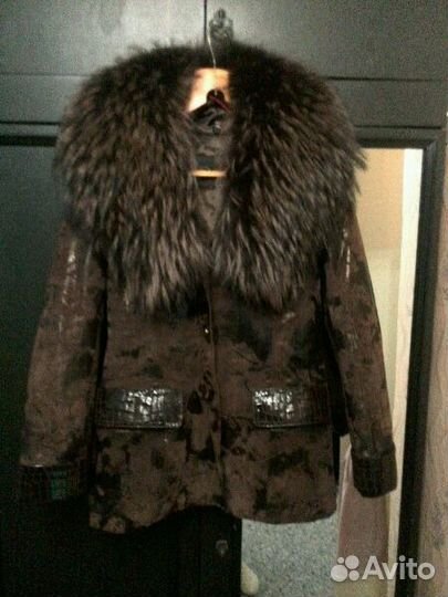 Женская дубленка