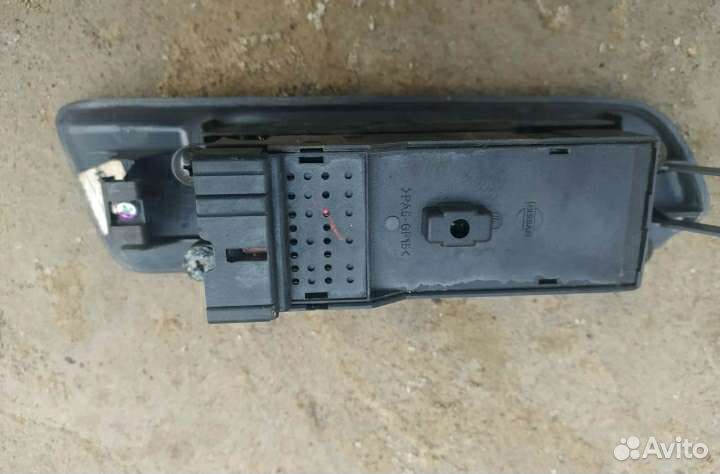 Блок кнопок стеклоподьемника Ниссан Примера Р11Е