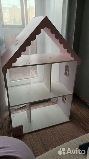 Домик кукольный