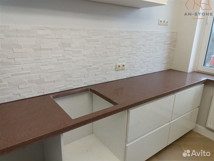 Столешница из искусственного камня для кухни