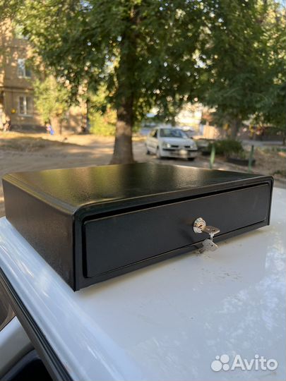 Денежный ящик