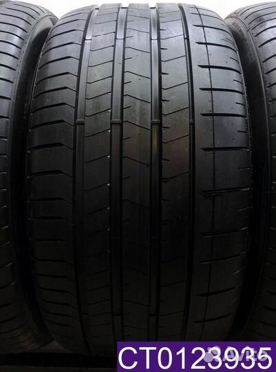 Pirelli P Zero PZ4 295/40 R19 и 265/45 R19 108Y