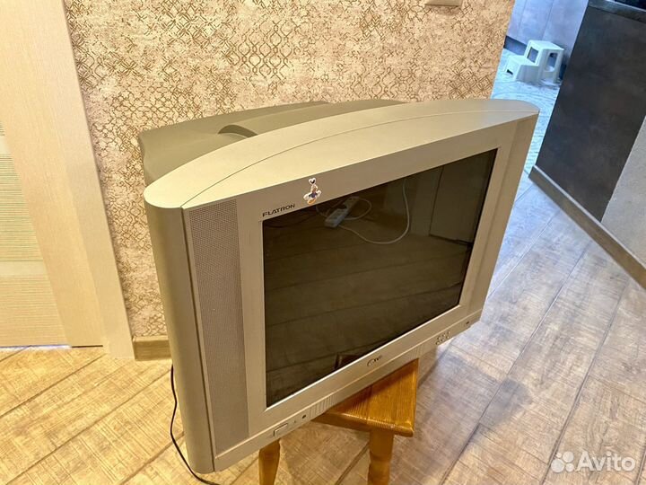 Телевизор lg 52