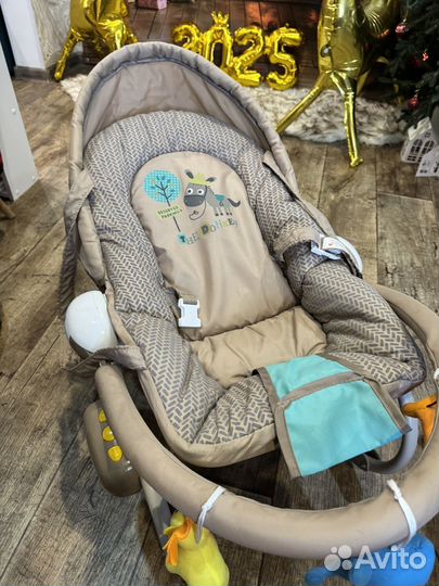 Продам шезлонг детский