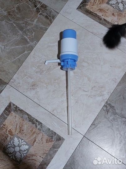 Механическая помпа для воды