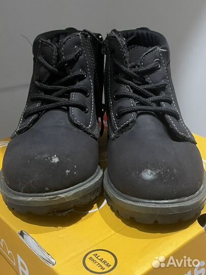 Ботинки демисезонные 24