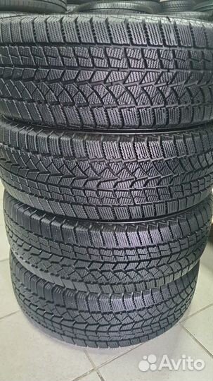 DoubleStar DW02 215/60 R17 100T