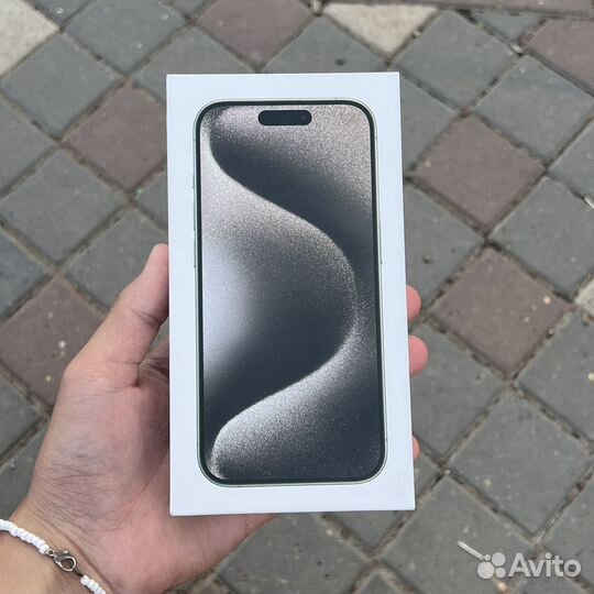 iPhone 15 Pro, 256 ГБ