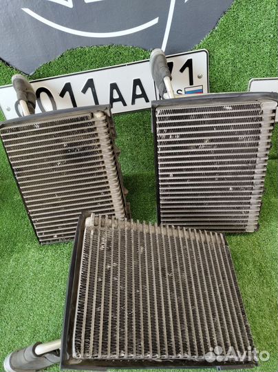 Радиатор кондиционера Volkswagen Passat B5+