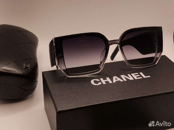 Солнцезащитные очки женские chanel