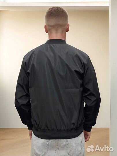 Куртка ветровка бомбер Calvin Klein