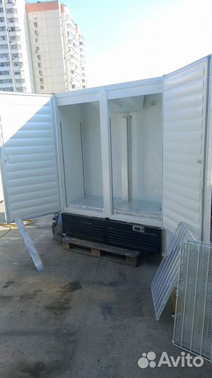 Холодильный шкаф Ариада R1400M