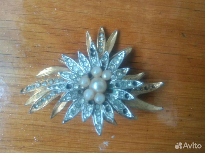 Брошка СССР