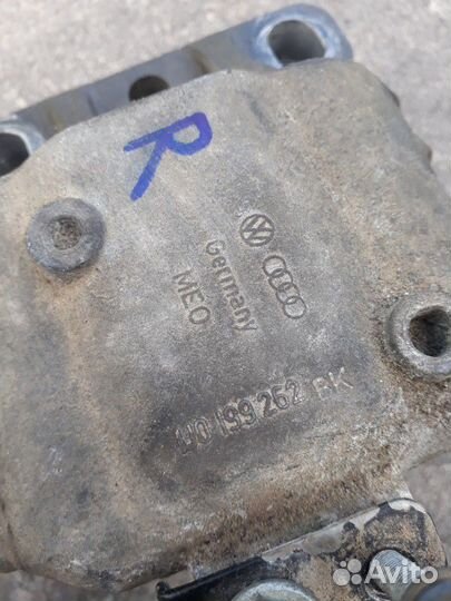 Опора двигателя правая volkswagen golf 4