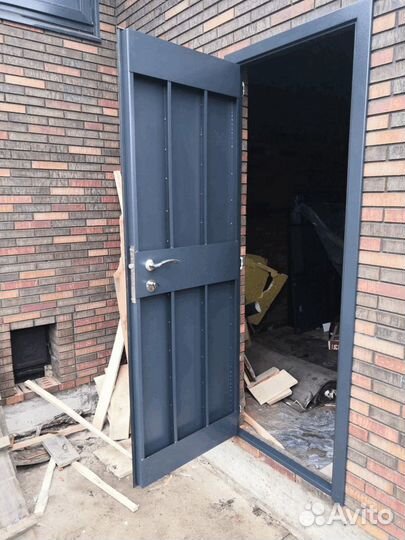 Входная Дверь двупольная двустворчатая тамбурная