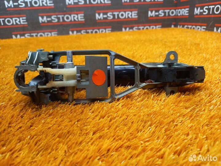 Ручка двери внешняя передняя правая Volkswagen