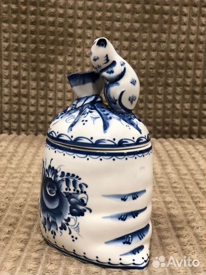 Гжель фарфор наседка, кувшин, мешок под крупу