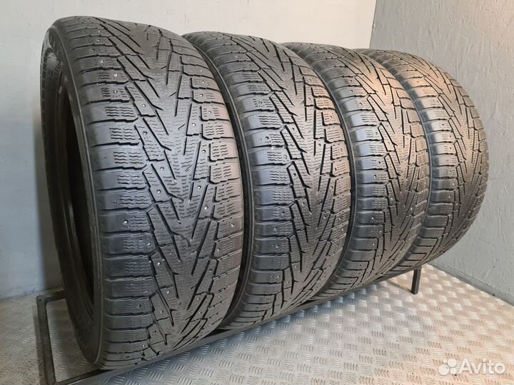 Nokian Tyres Hakkapeliitta 7 SUV 275/50 R22