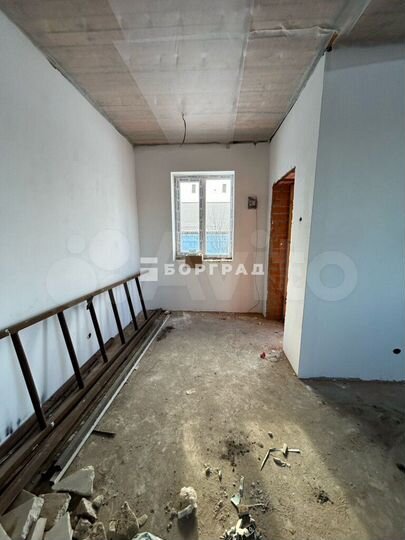 Дом 82,6 м² на участке 6 сот.