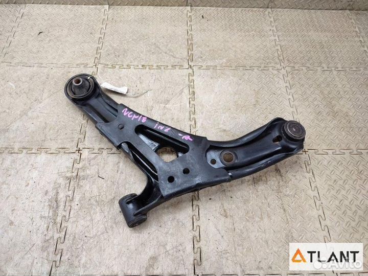 Рычаг передний правый toyota sienta