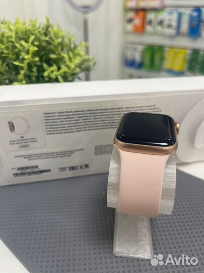 Apple Watch SE 40mm (Б/У)