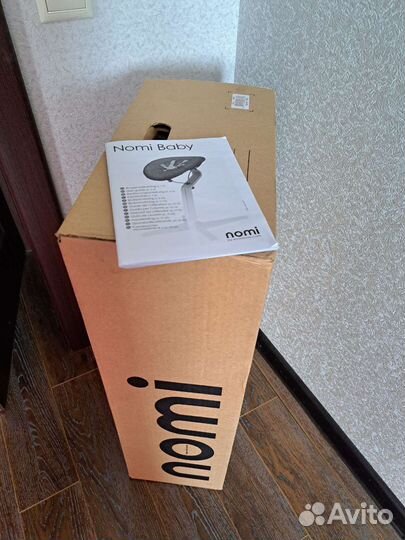 Шезлонг с матрасом Nomi Baby в отличном состоянии