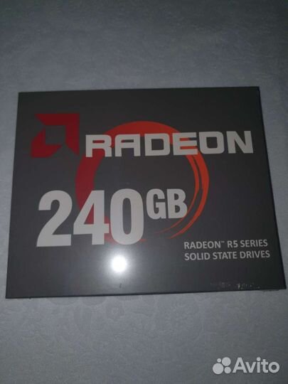 AMD SSD Radeon R5 240 GB