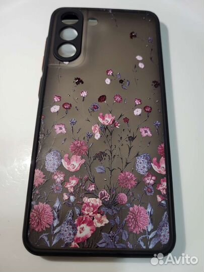 Чехол на телефон