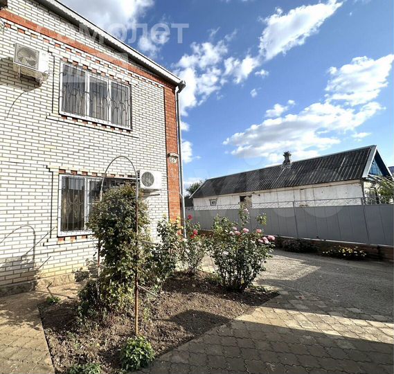 Дом 213,1 м² на участке 15 сот.