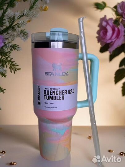 Автомобильная кружка Stanley