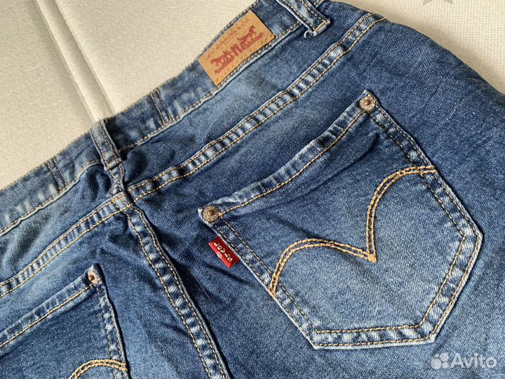Джинсовые шорты levis