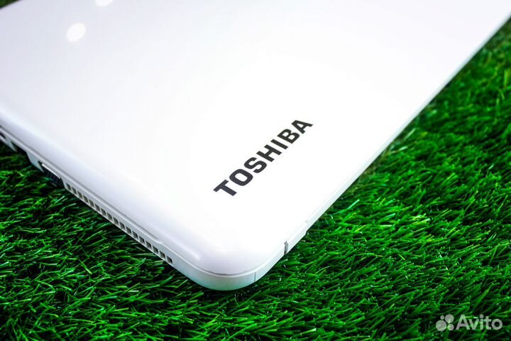 Ноутбук Toshiba i5/GeForce/8Gb/500Gb